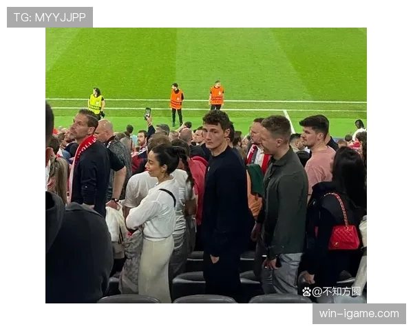 帕瓦尔中卫表现稳健助球队守牢防线