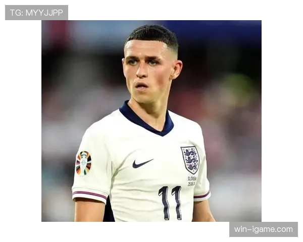 福登在英格兰国家队大赛周期中的角色演变分析